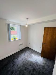 2 bedroom maisonette to rent, Royal Court, Cowburn street, Wigan WN2 4GR