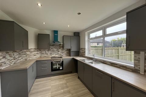 10 Abb Scott Lane, Bradford, BD6 2NF