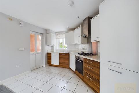 6 Alms Close, Churchdown, Gloucester, GL3 2HY
