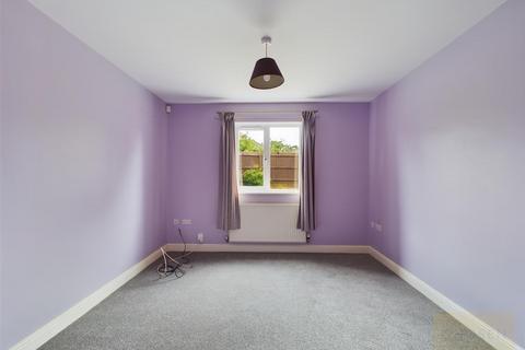 6 Alms Close, Churchdown, Gloucester, GL3 2HY