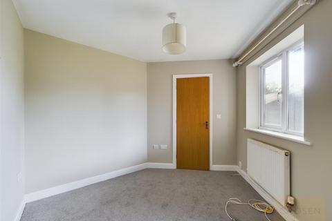 6 Alms Close, Churchdown, Gloucester, GL3 2HY
