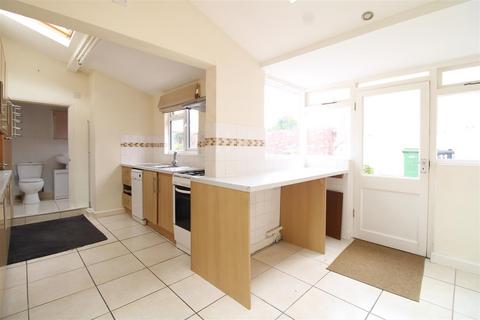 2 bedroom semi-detached house for sale, Blackberry Lane, Halesowen