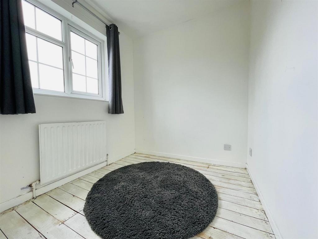 Bedroom 3 Front