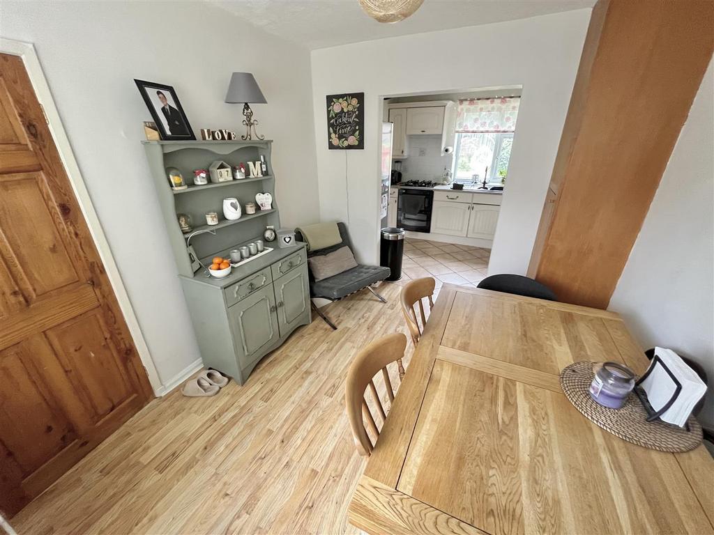 Dining Room Aspect 3