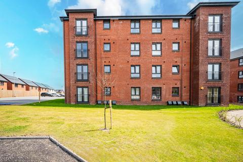 2 bedroom property to rent, Water Tower Court, Glasgow