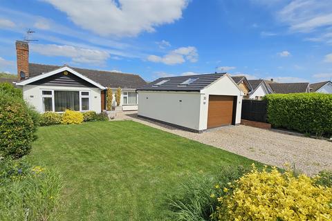 3 bedroom detached bungalow for sale, Conery Gardens, Whatton