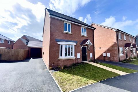 4 bedroom detached house for sale, Kingstone Grange, Hereford HR2