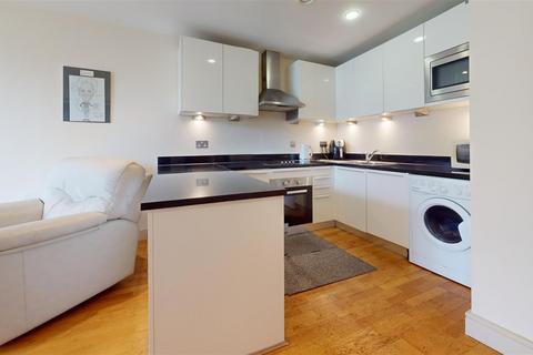 1 bedroom apartment for sale, Hayes Road, Sully Penarth CF64