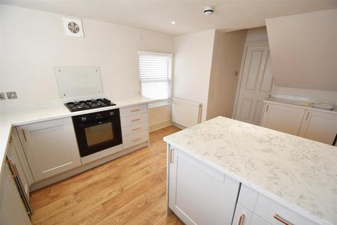 1 bedroom flat to rent, St. Margarets Road, St. Leonards-On-Sea
