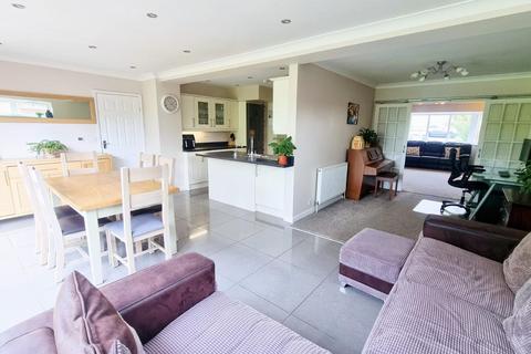 5 bedroom detached house for sale, Streetly Crescent, Four Oaks, Sutton Coldfield