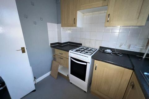 2 bedroom flat to rent, Joel Street, Northwood Hills, Middlesex, HA6 1PF