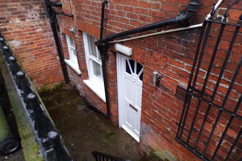 1 bedroom apartment to rent, Wentworth Street, Wakefield WF1