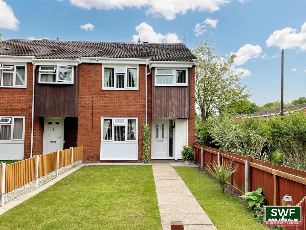 Ganton Walk, Pendeford 3 bed terraced house for sale £200,000
