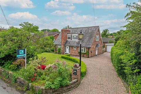 4 bedroom detached house for sale, Bellhouse Lane, Grappenhall, Warrington,Cheshire