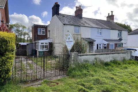 2 bedroom end of terrace house for sale, New Road, Porchfield