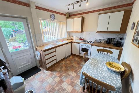 3 bedroom semi-detached house for sale, Fairfield Rise, Wollaston, DY8 3PQ
