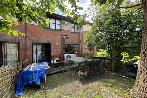 3 Greton Close, Manchester, M13 0YR