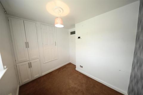 2 bedroom terraced house for sale, Osprey Close, Hull