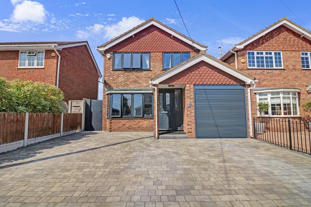 Westwood Road, Canvey Island 4 bed detached house for sale £450,000