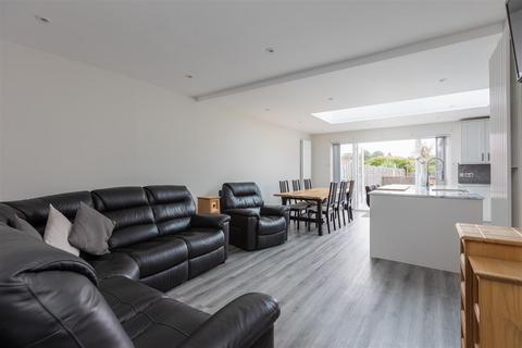 169 Queensgate, Bridlington, YO16 7JE