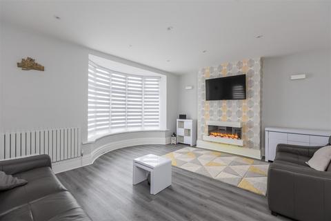 169 Queensgate, Bridlington, YO16 7JE