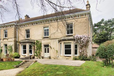 7 bedroom character property to rent, Yarm TS15