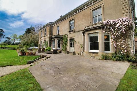 7 bedroom character property to rent, Yarm TS15