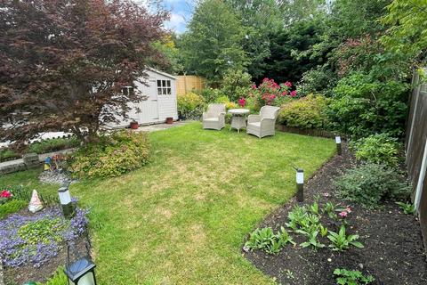 3 bedroom detached bungalow for sale, South Drive, Cuffley