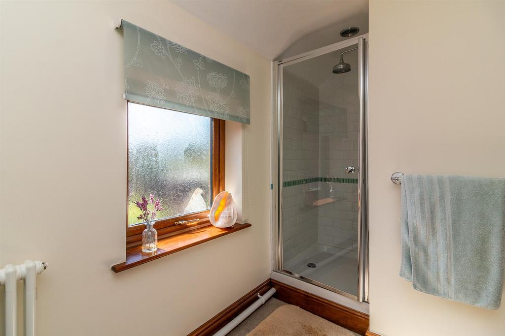 Family Shower Room