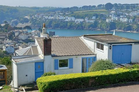 4 bedroom detached house for sale, Meadow Close, Polruan-By-Fowey