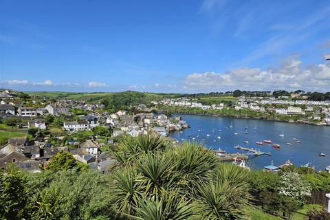 4 bedroom detached house for sale, Meadow Close, Polruan-By-Fowey