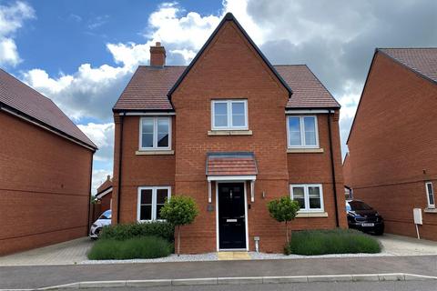 4 bedroom detached house for sale, Centenary Place, Blunham