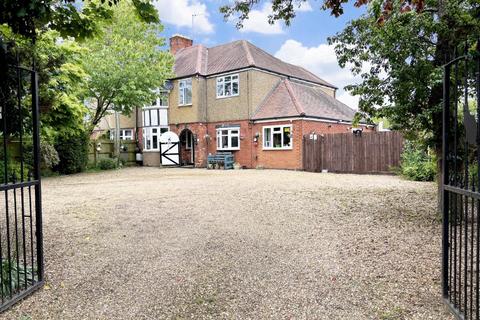 5 bedroom semi-detached house for sale, South View, Kislingbury, Northamptonshire NN7
