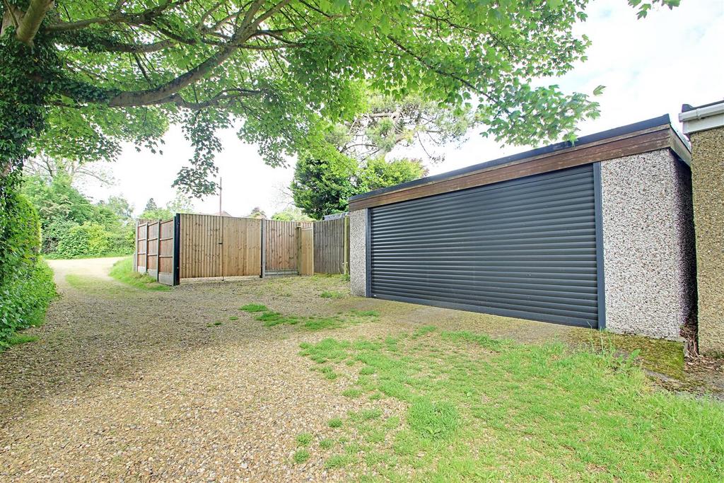 Garage.jpg