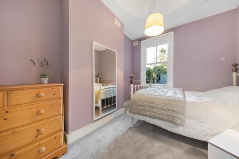 1 bedroom flat to rent, Mayall Road, SE24