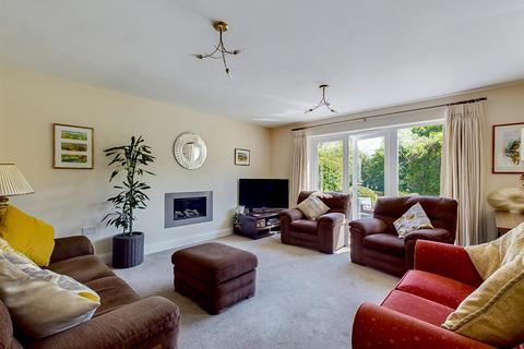 4 bedroom detached house for sale, Meadow Road, Malvern