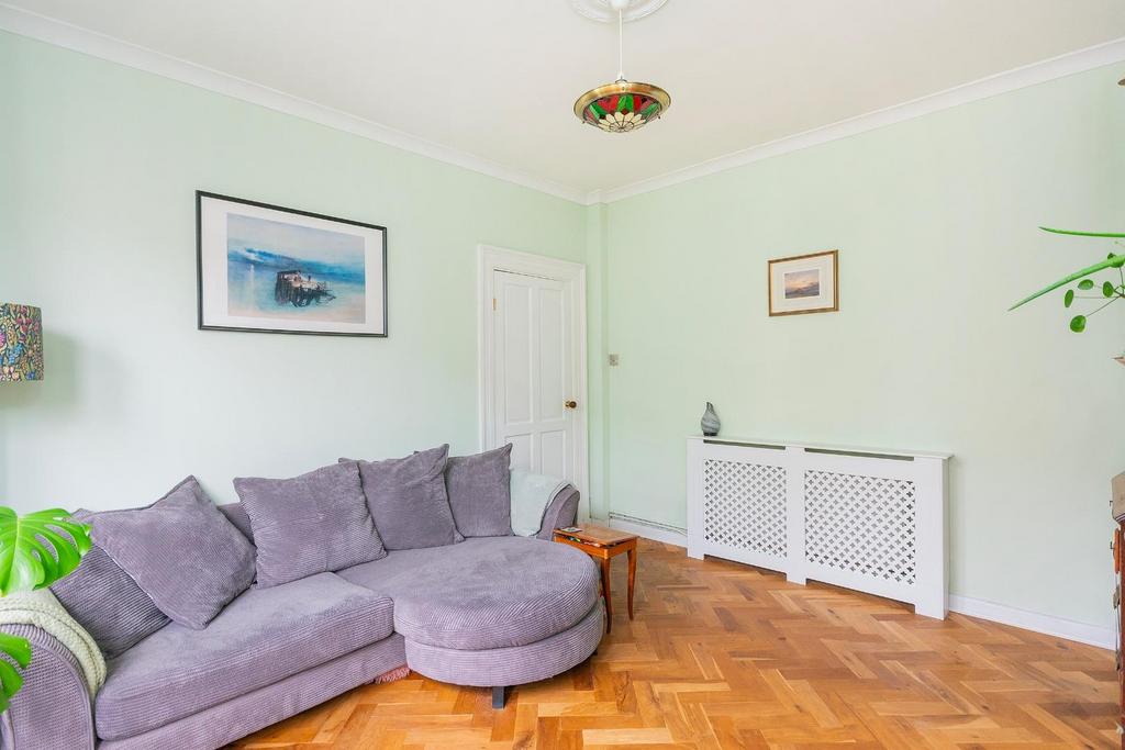 4 FS3 SP - Living Room B.jpg
