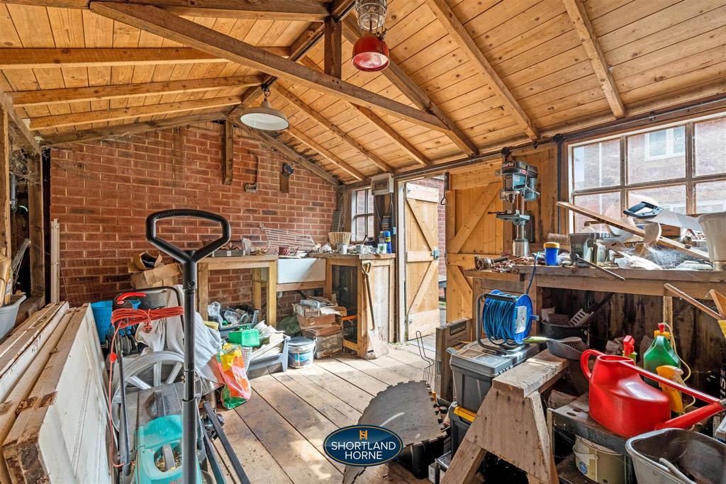 Shed