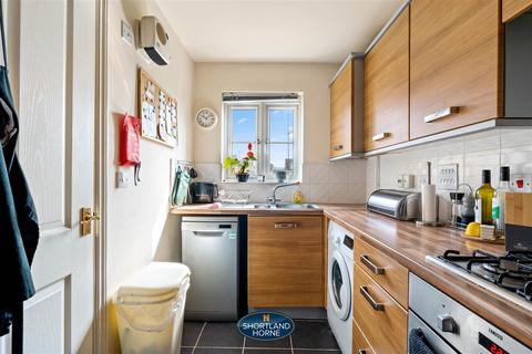 42 Signet Square, Coventry, CV2 4NZ