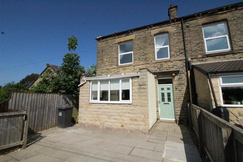 2 bedroom end of terrace house for sale, Raikes Lane, Birstall, Batley