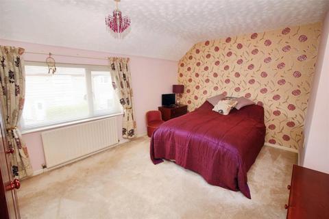 2 bedroom terraced house for sale, Oakfield Road, Stapleford, Nottingham