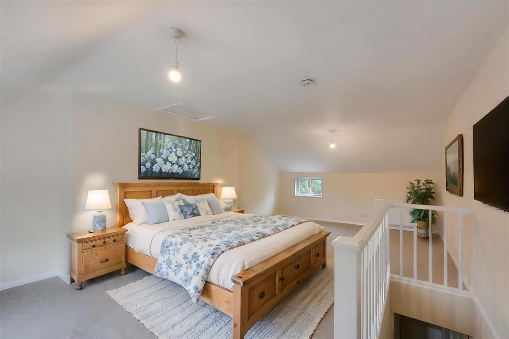 Virtual Staging 2.jpg