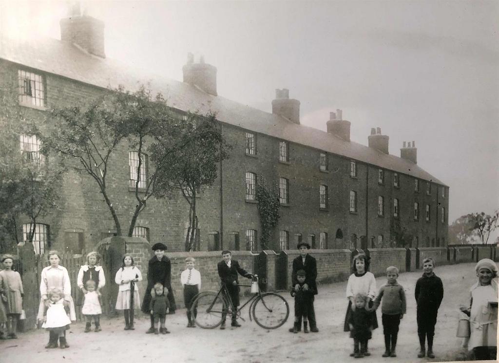 Street Scene back in the day.jpg