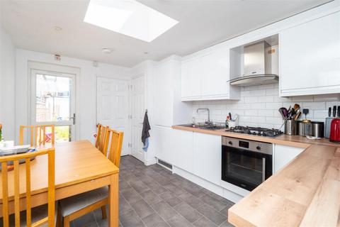 2 bedroom terraced house for sale, Lind Road, Sutton