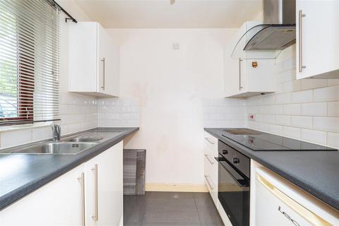 1 bedroom terraced house for sale, Victoria Road, Sutton
