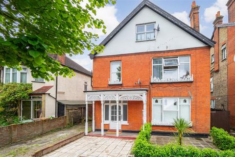 1 bedroom flat for sale, St. James Road, Sutton