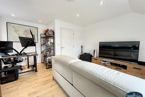 2 bedroom flat for sale, Allesley Old Road, Coventry CV5