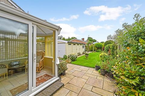 4 Birch Close, Romsey, SO51 5SQ
