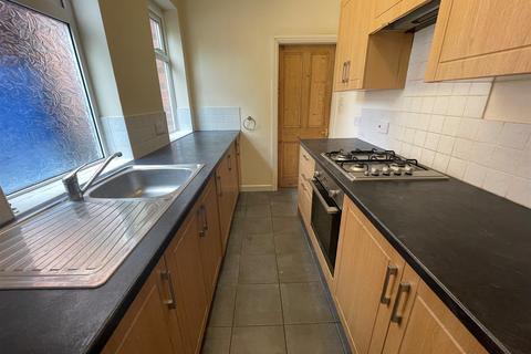 142 Avenue Road Extension, Leicester, LE2 3EH