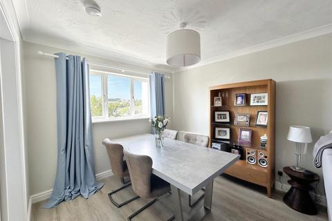 4 bedroom detached house for sale, Tinney Drive, Truro
